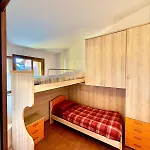 Apartment Tra E Milano *