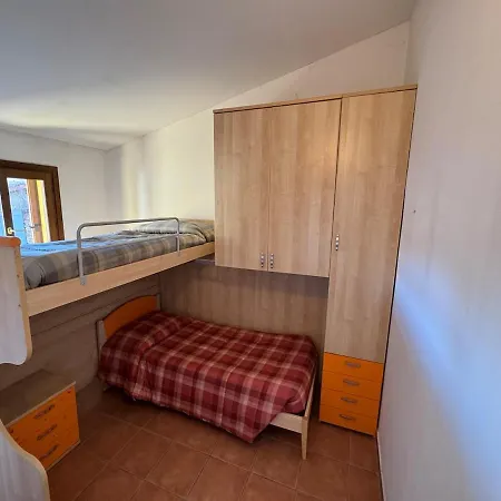 Apartment Tra E Milano *